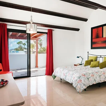 Tijuana - 3 Bedroom - Perfect For Families - Great Pool Area - Pool Table Villa Puerto del Carmen (Lanzarote)